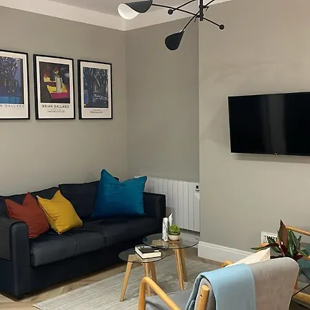 Citygo Apartments Queens Belfast Esterno foto